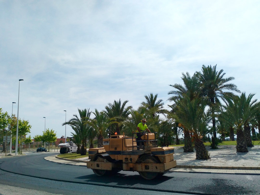 Reconstrucción de la carretera en la Avenida de la Unesco en Elche